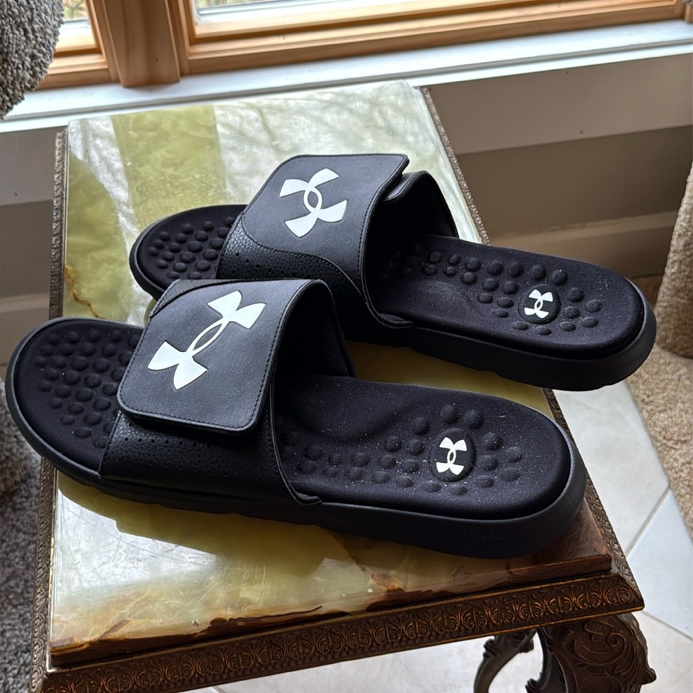 Under Armour Men’s Ignite Pro Slides - 
Size 16- New Without Tags